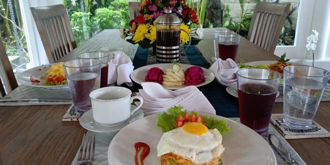 Finn'S Villa Santai Seminyak  Ngoại thất bức ảnh